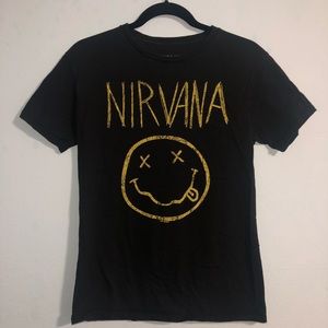 Nirvana tee